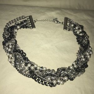 Chic necklace